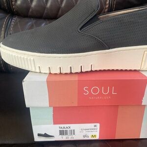 Soul Tia  Slip On Sneakers